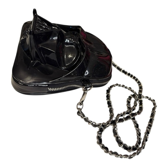 Disney Loungefly Star Wars Darth Vader 3D Helmet Crossbody Bag  Collectible - Picture 5 of 12